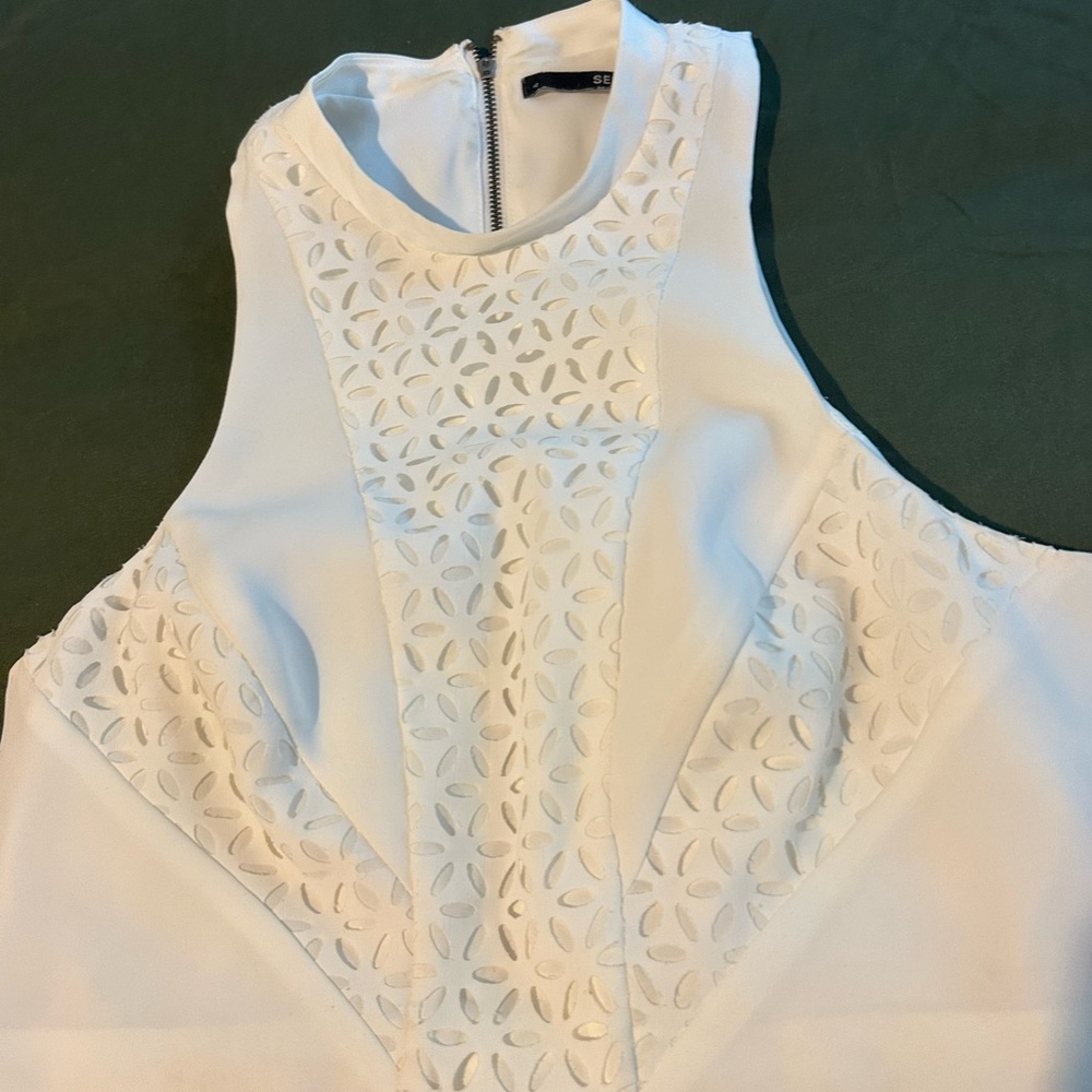 White Zip-up Tunic-style Top